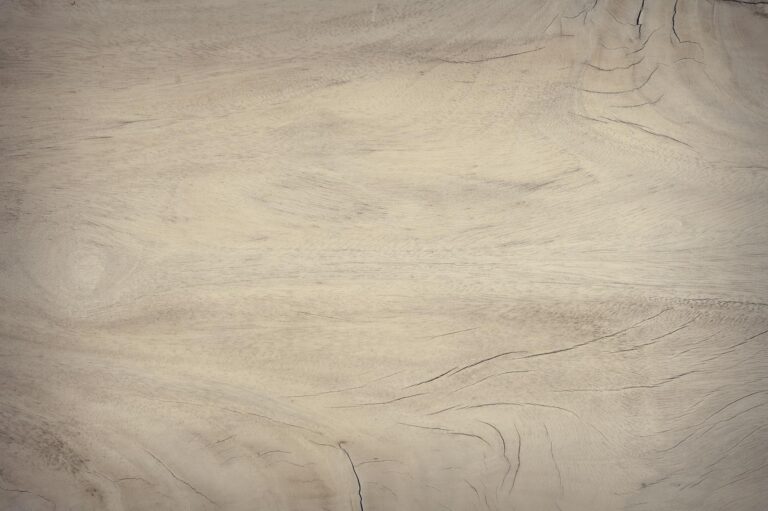 High-resolution wooden texture with natural grain patterns, perfect for backgrounds.